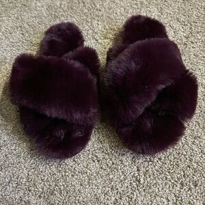 LC Lauren Conrad Plush Purple Women's Slippers